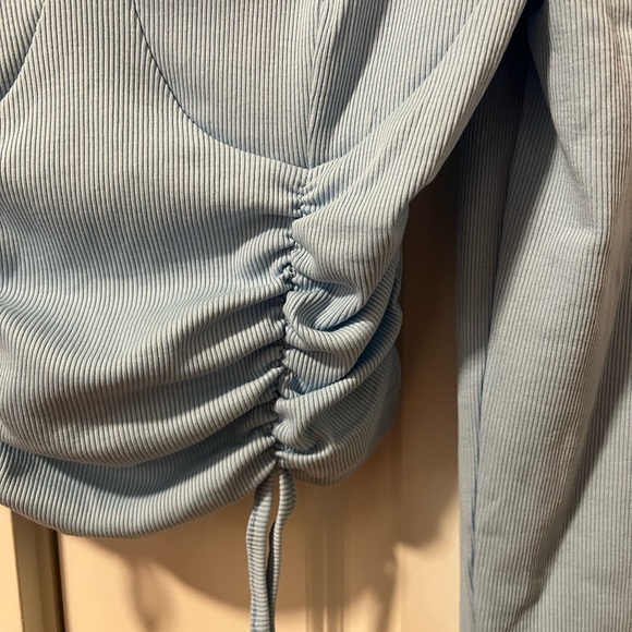 Shein Blue Cropped Long Sleeve Shirt - Picture 3 of 3